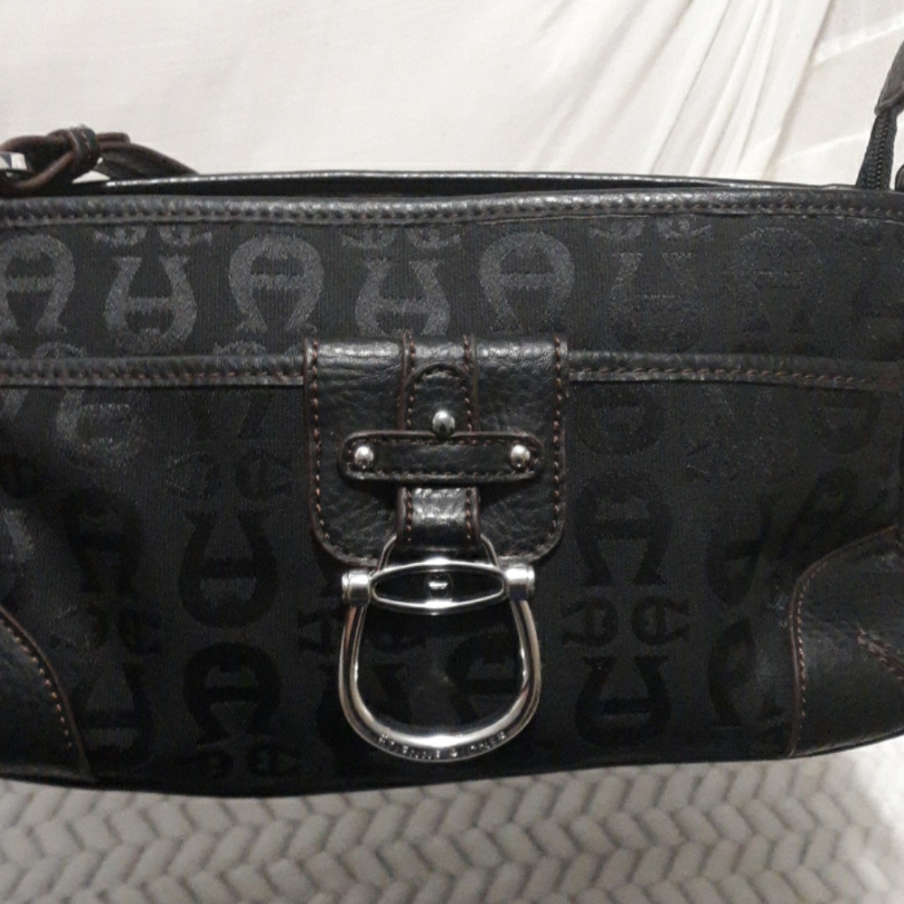 Purse - Picture 4 of 5